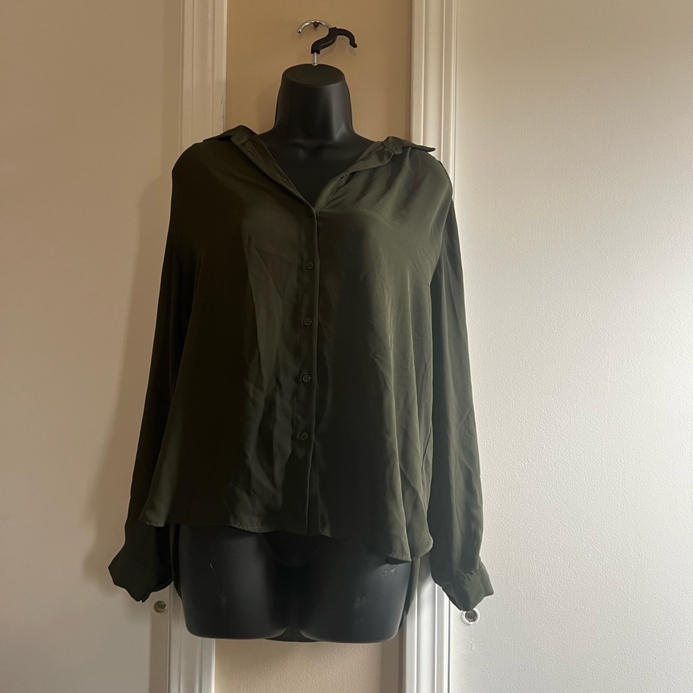 H&M Green Button Down Blouse Size 6